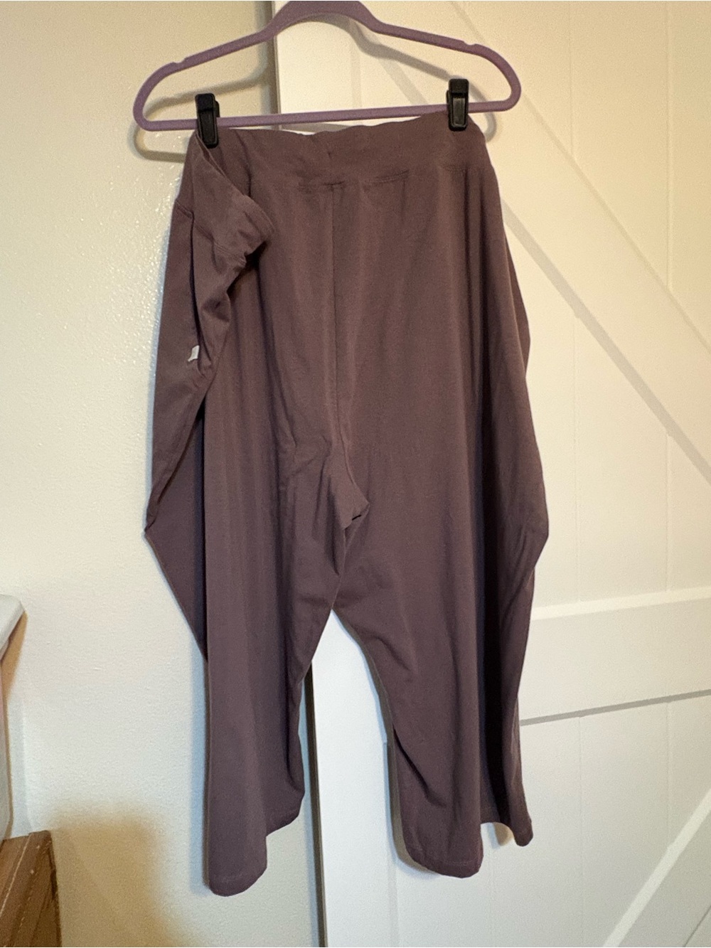 Athletic Works Drawstring Capris - Picture 2 of 6